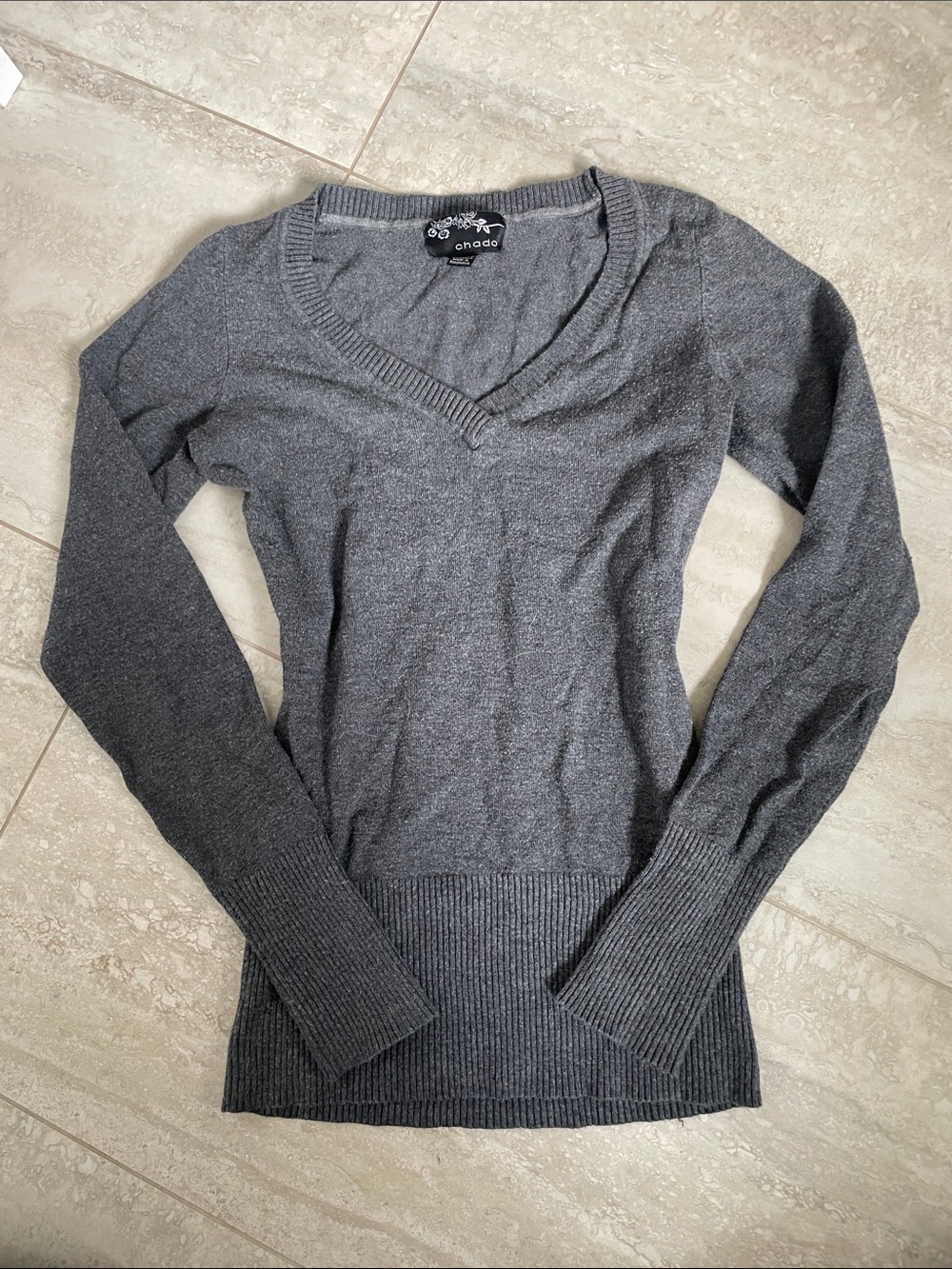 Chadwicks Women's Charcoal Gray V-Neck Sweater